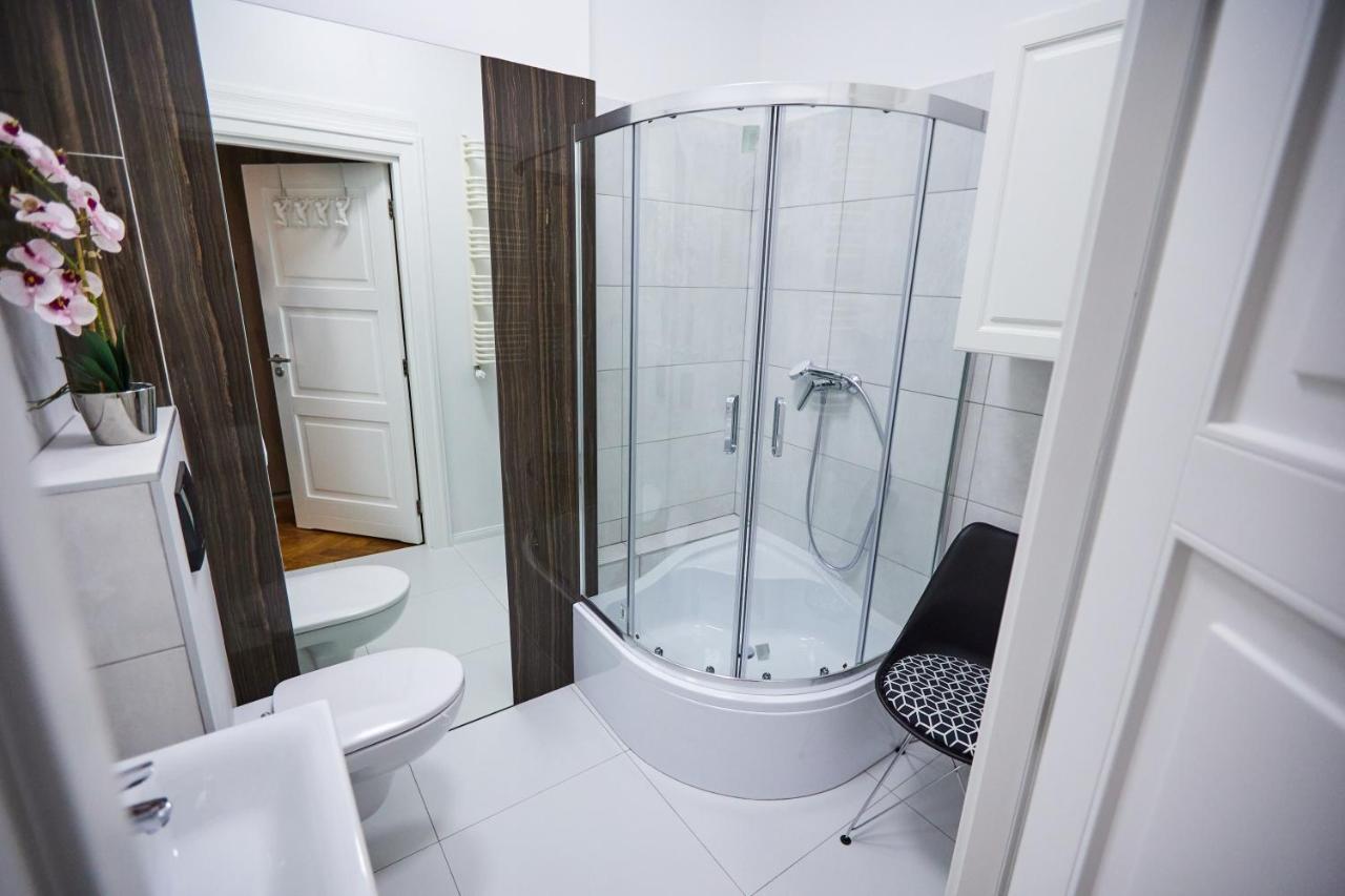 Art Deco Apartament Dla 6 Osob Chorzow/Katowice 6A מראה חיצוני תמונה